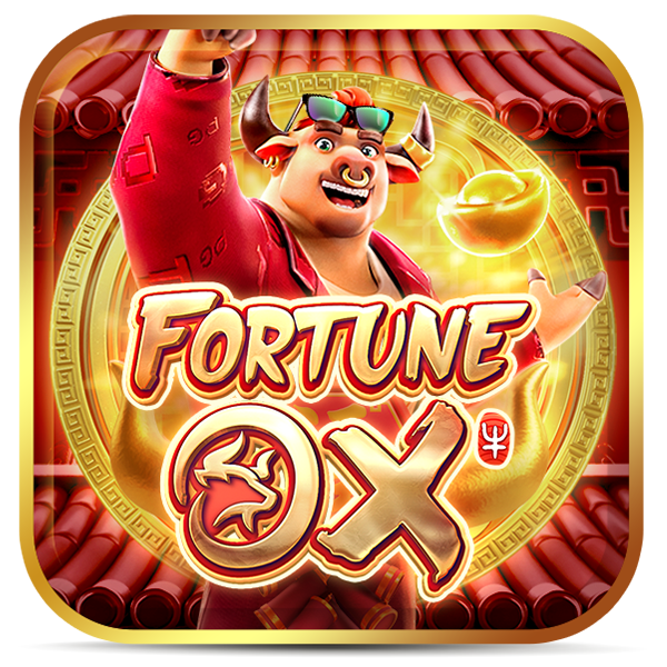 Touro com jaqueta vermelha e camisa bege, usando piercings no nariz e dois na orelha direita e óculos sobre os olhos. Ao fundo, uma moeda dourada à frente da fachada de uma entrada chinesa clássica. A palavra -Fortune Ox- escrita em dourado no centro da imagem.